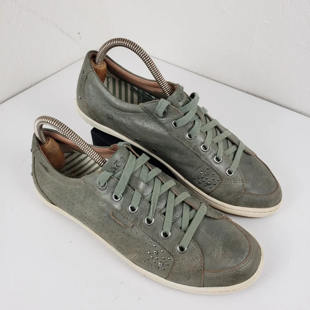 Taos  Women's 11 Freedom Sage Green Leather Studded Lace Up Sneakers EU 42‎